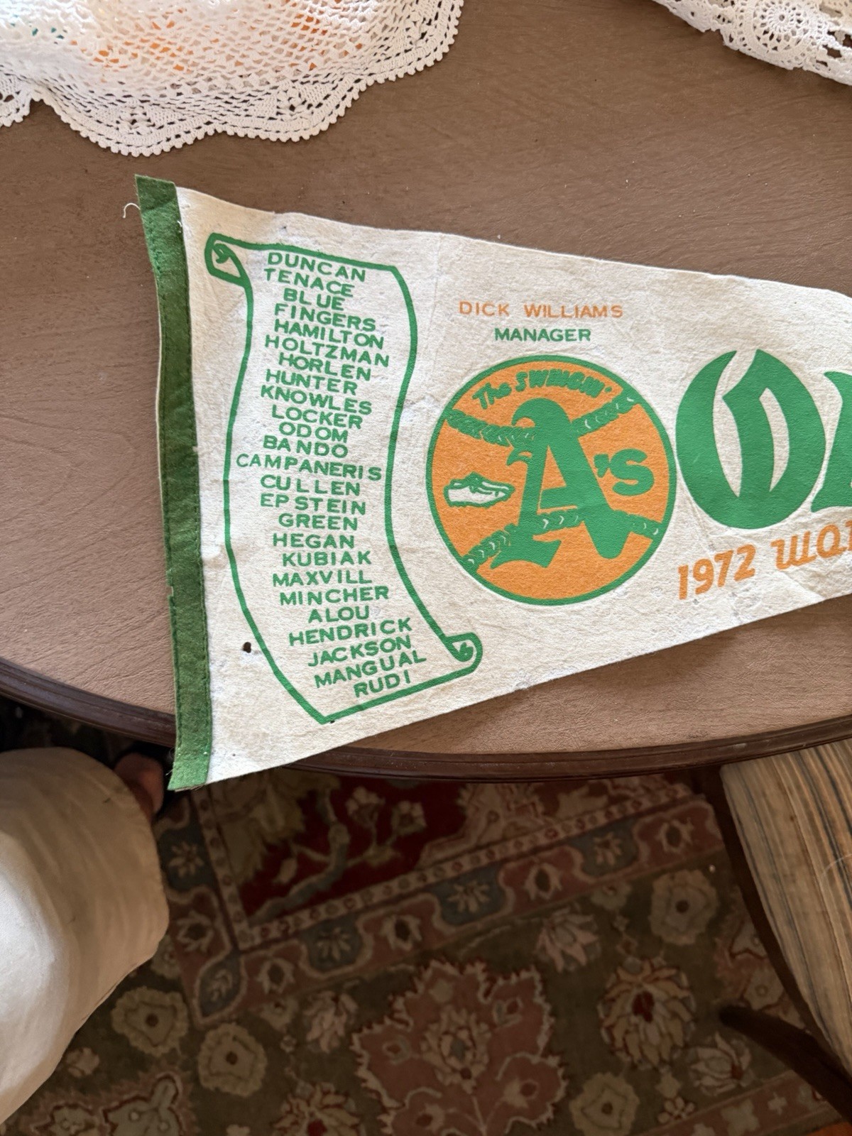 Vintage 1972 Oakland A’s World Series Felt Pennant 30 inches MLB Swingin’ A’s