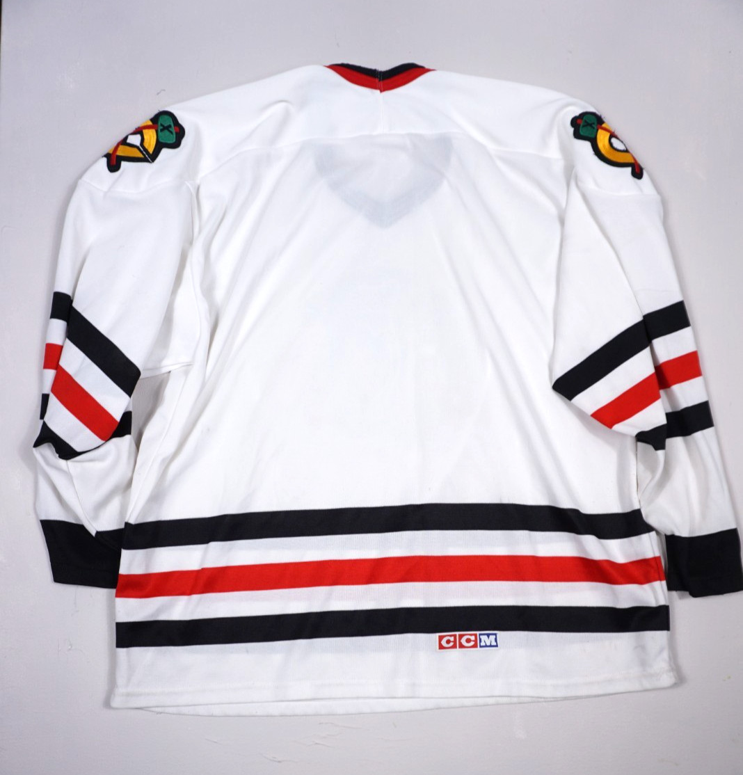 Vintage CCM Maska Chicago Blackhawks Jersey XL Mens White Air Knit Sewn 80s 90s