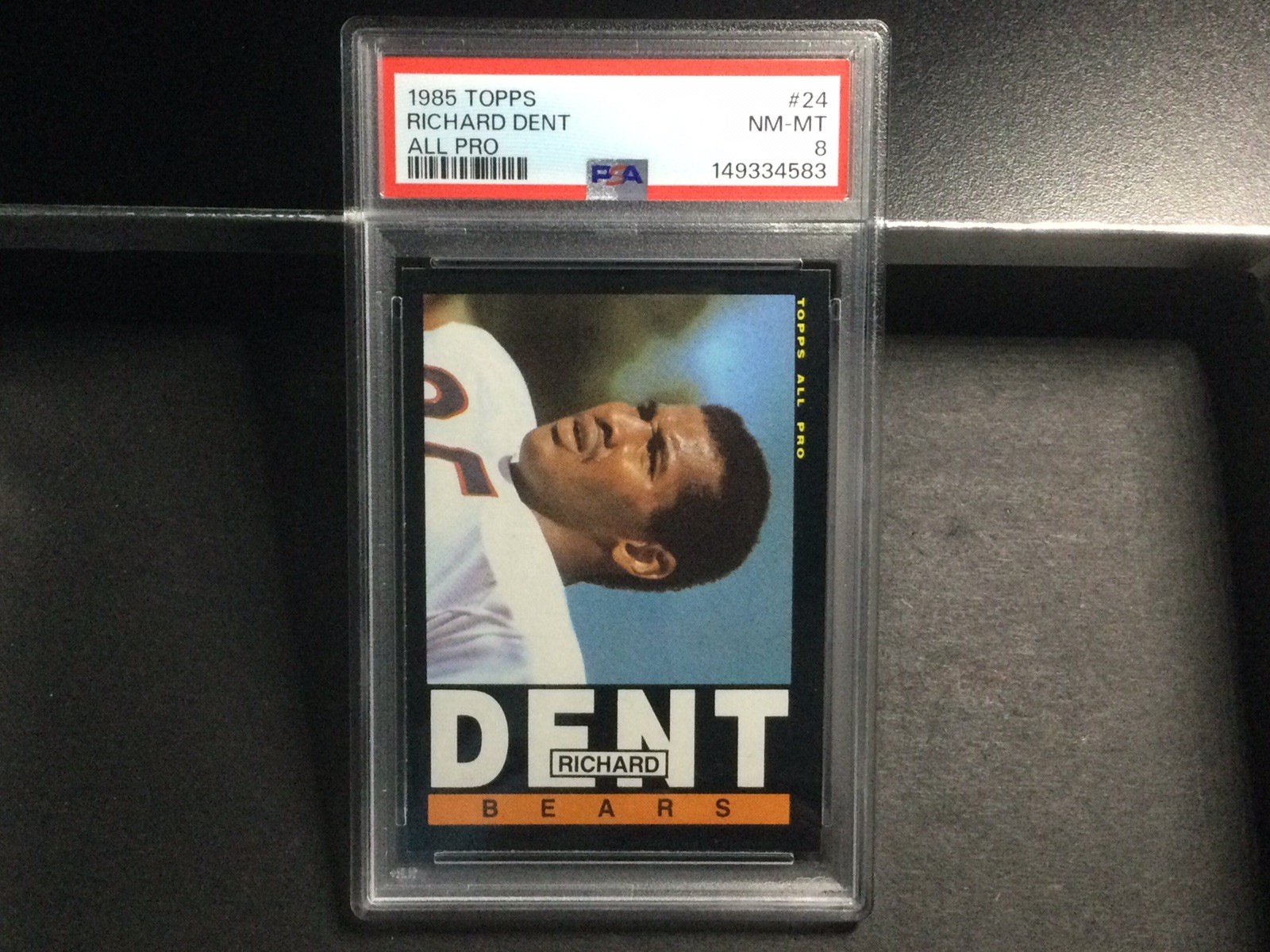 1985 Topps #24 Richard Dent Rookie Football Card PSA 8 Near Mint-Mint