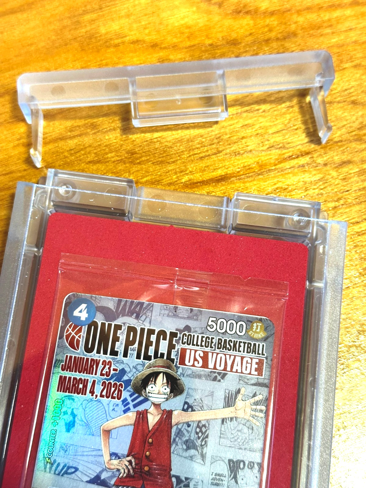 One Piece Basketball Promo Pack Holder – Clear Polycarbonate (card not included)