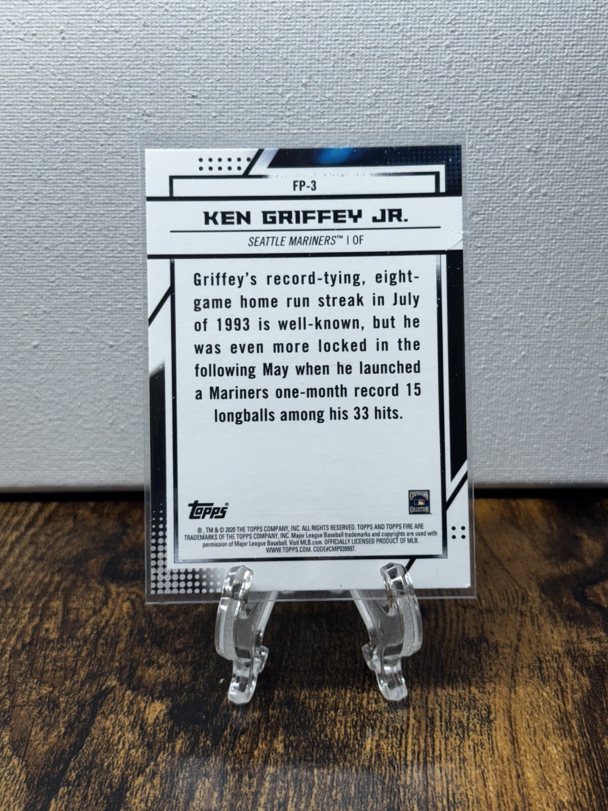 2020 Topps Fire Preview – Ken Griffey Jr #FP-3