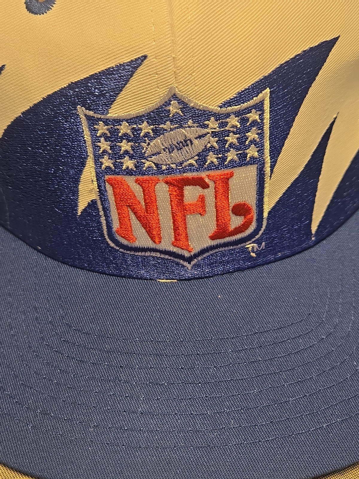 NWT ULTRA RARE Vtg 90s NFL Logo Athletic Sharktooth Hat Shield Snapback MINT