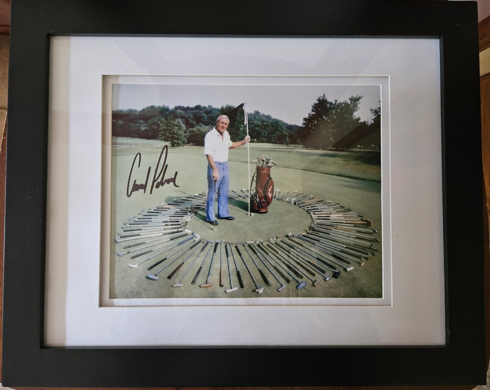 Arnold Palmer Signed and Framed 8×10 Photo with Authentication