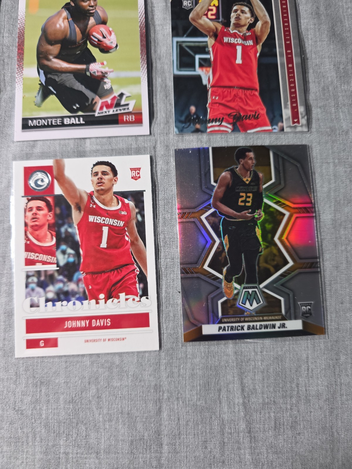 University Of Wisconsin Basketball & Football Trading Card Lot Of 12