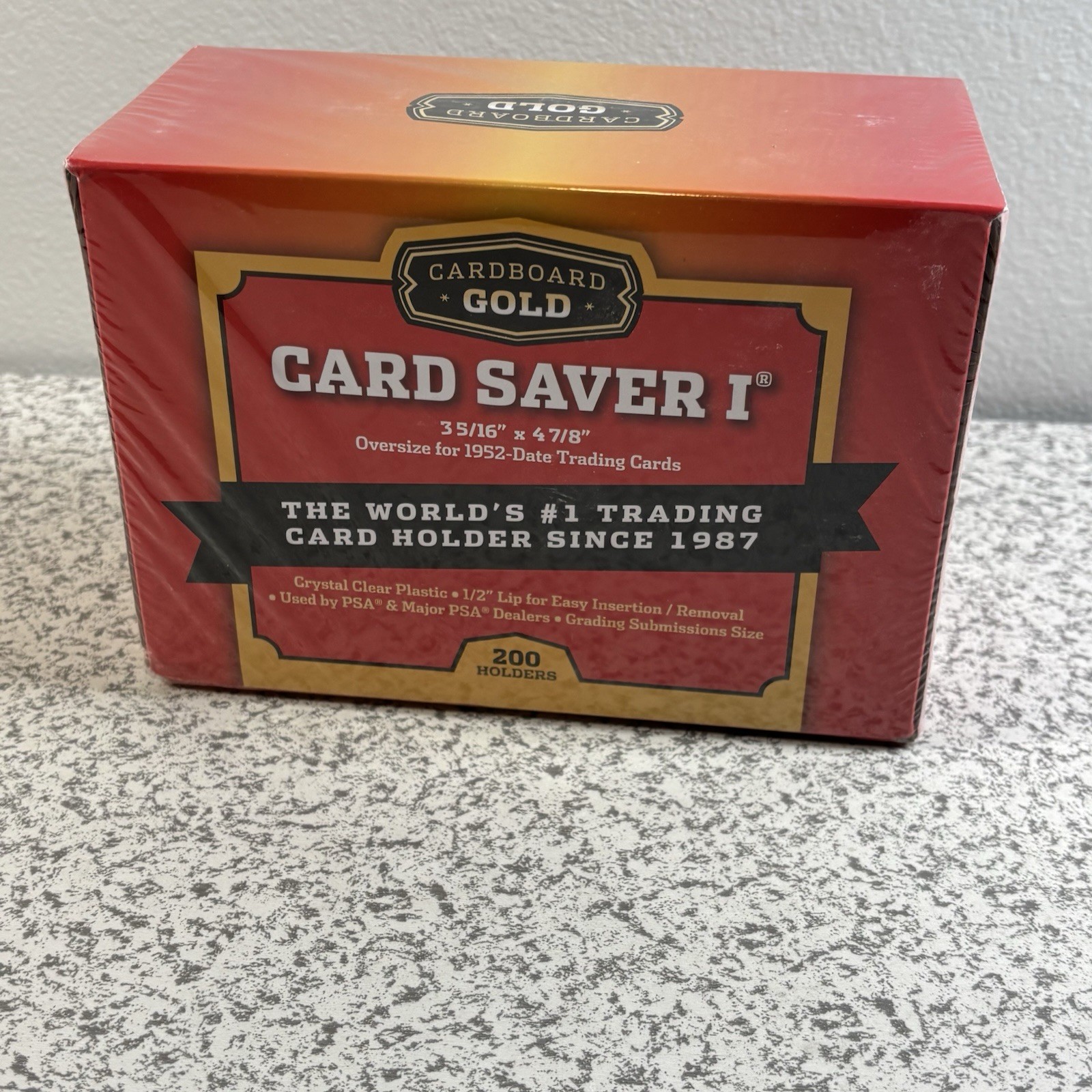 Cardboard Gold Card Saver 1 Holder – Case of 200 Count Box, 4 Sleeves of 50 New