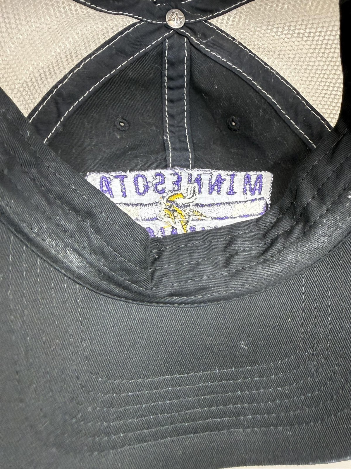 Minnesota Vikings Hat Cap Snap Back Mens One Size Black NFL Football Trucker ’47