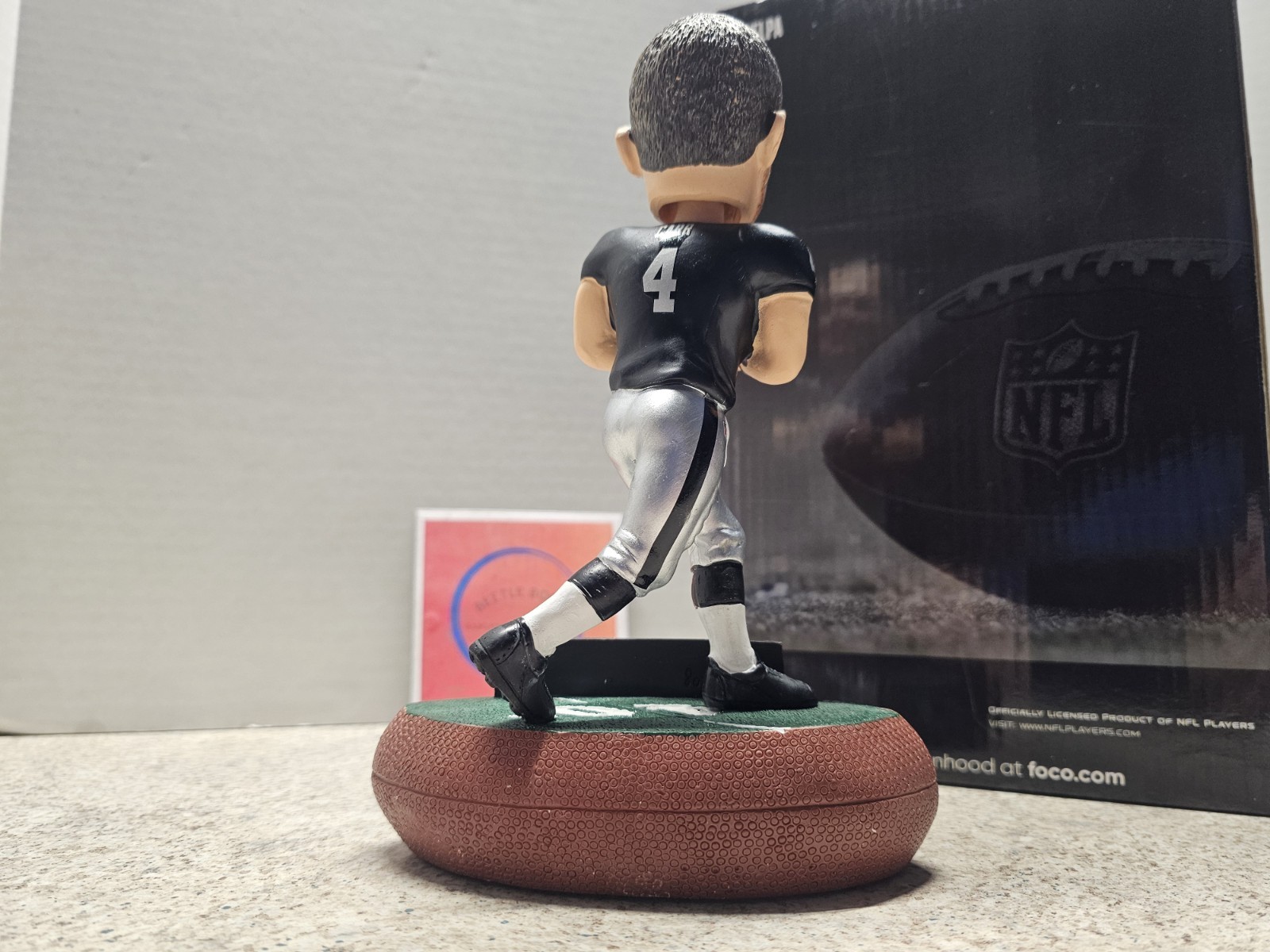 Derek Carr Las Vegas Raiders NFL 2018 #’d FOCO Baller Bobblehead NIB