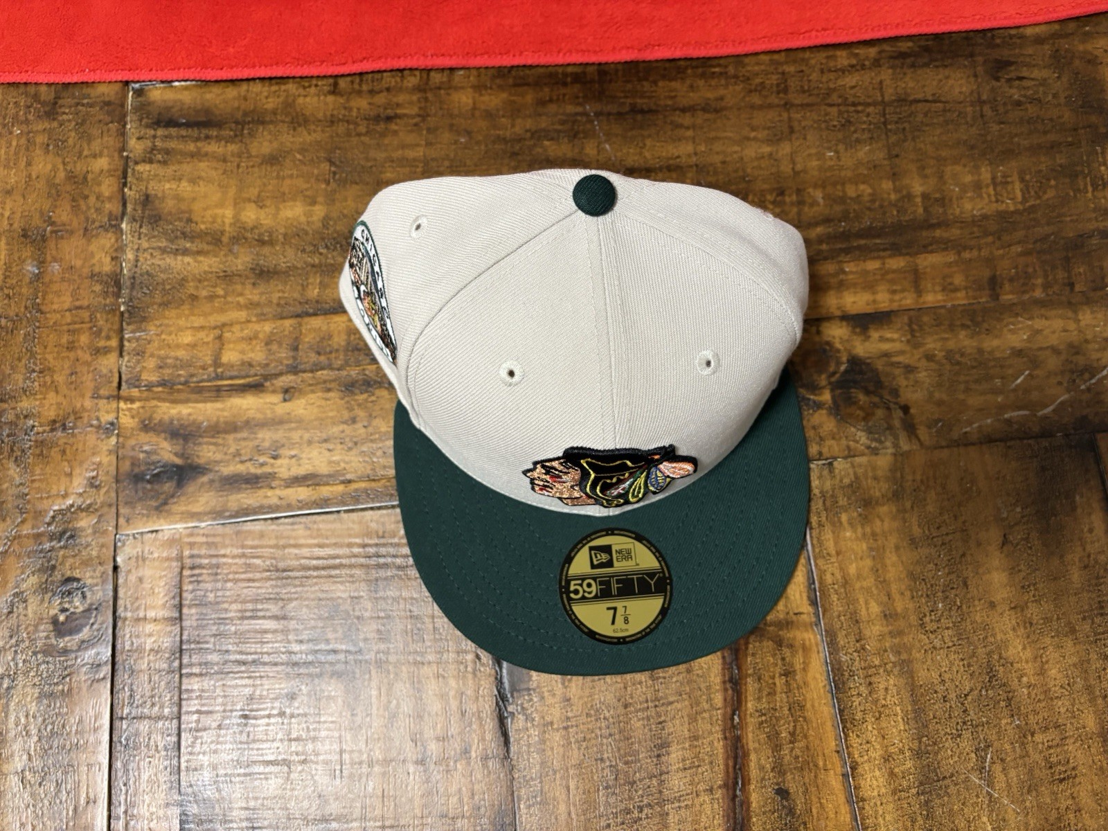 Chicago Blackhawks Chicago Stadium Stone Green New Era Fitted Size 7 7/8 Gray UV