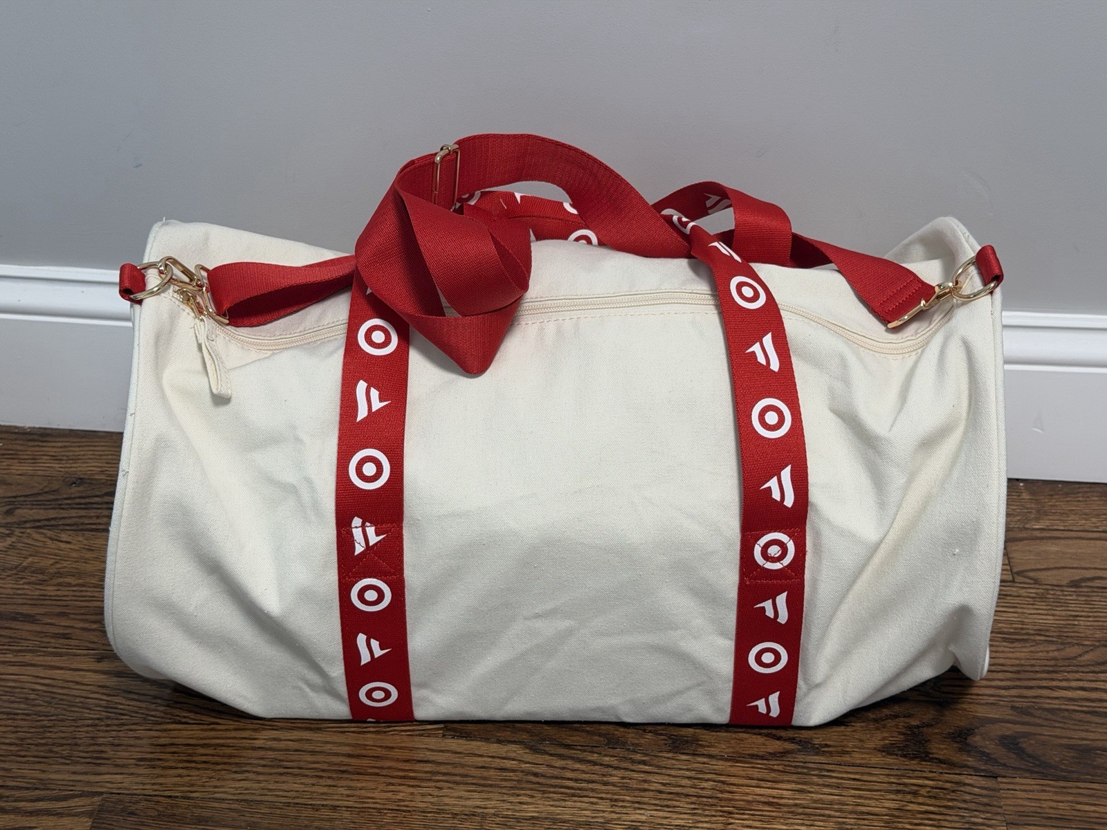 Brand New 2026 Fanatics Fest Exclusive Duffle Bag Target Limited FAST SHIPPING