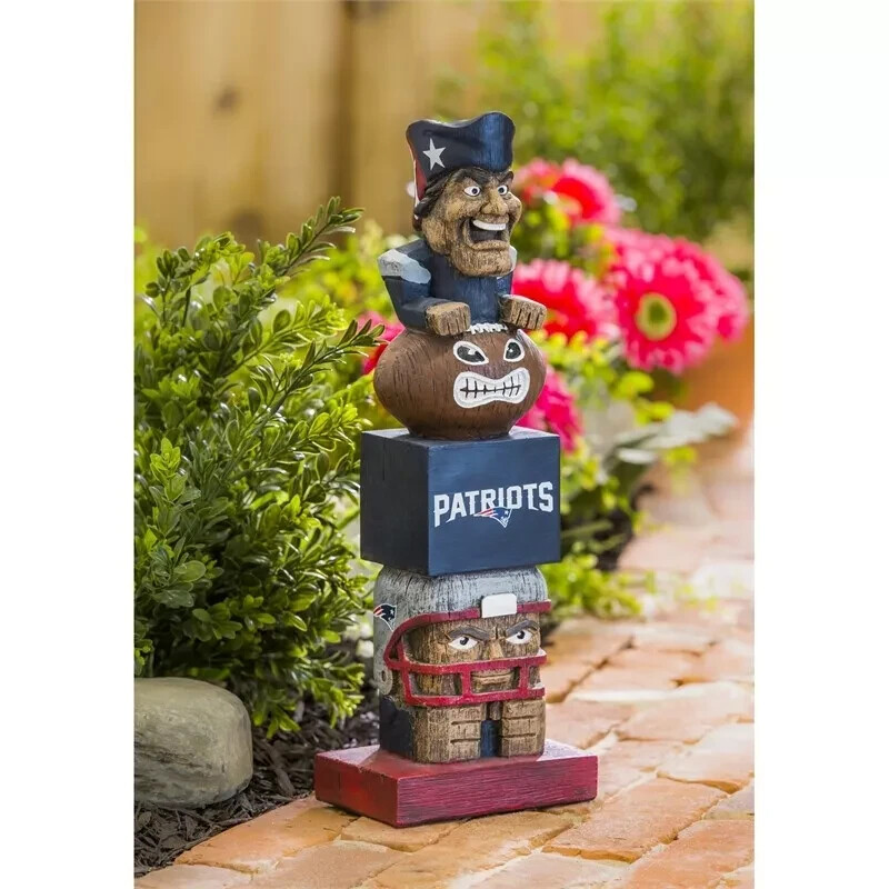 New England Patriots Tiki Tiki Totem Statue