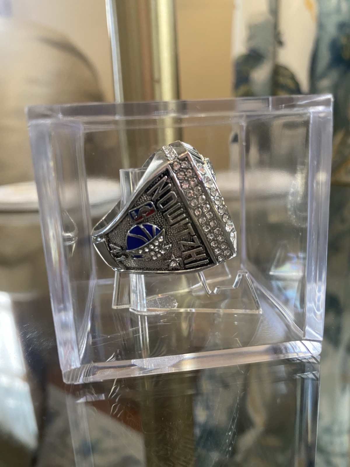 2011 Dallas Mavericks NBA Championship Ring w/Showcase Cube Dirk Nowitzki