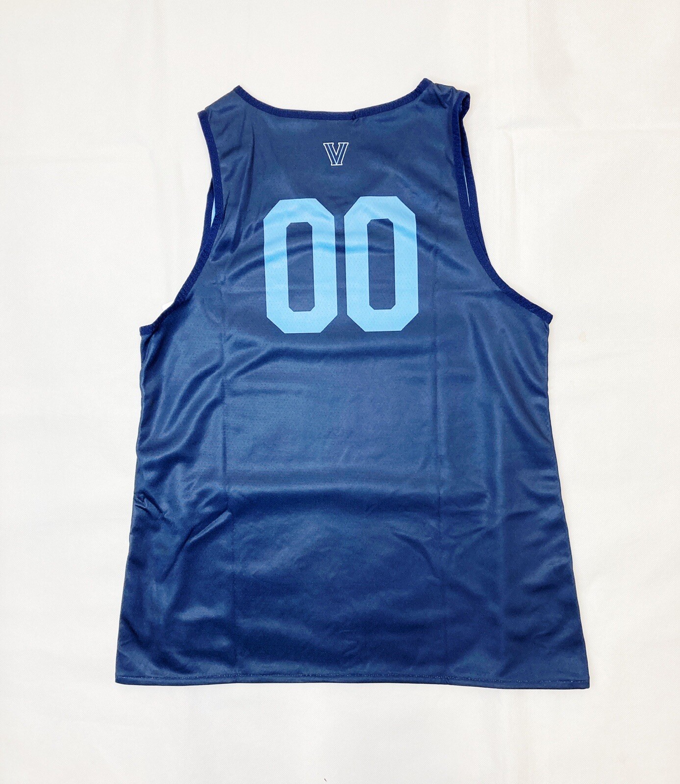 Nike Villanova Wildcats Reversible Mesh Bucket Jersey Women’s M Blue DN5696