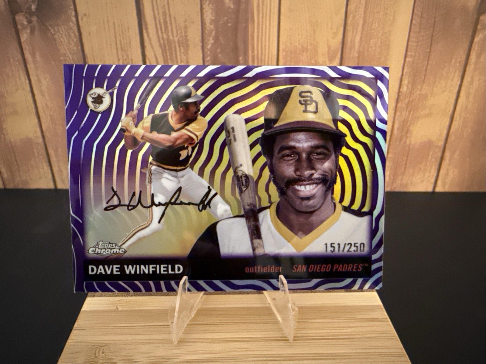 2025 Topps Chrome Platinum Dave Winfield Purple Vibrations SP #151/250 Padres