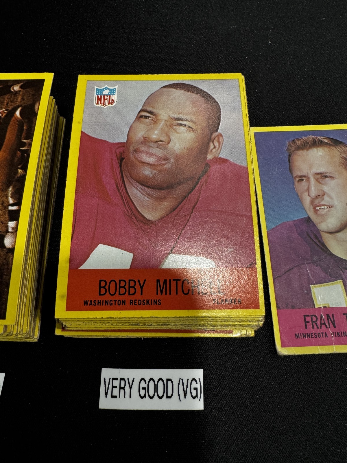 1967 Philadelphia Football Cards 1-198 (P-NM) – You Pick – Complete Your Set
