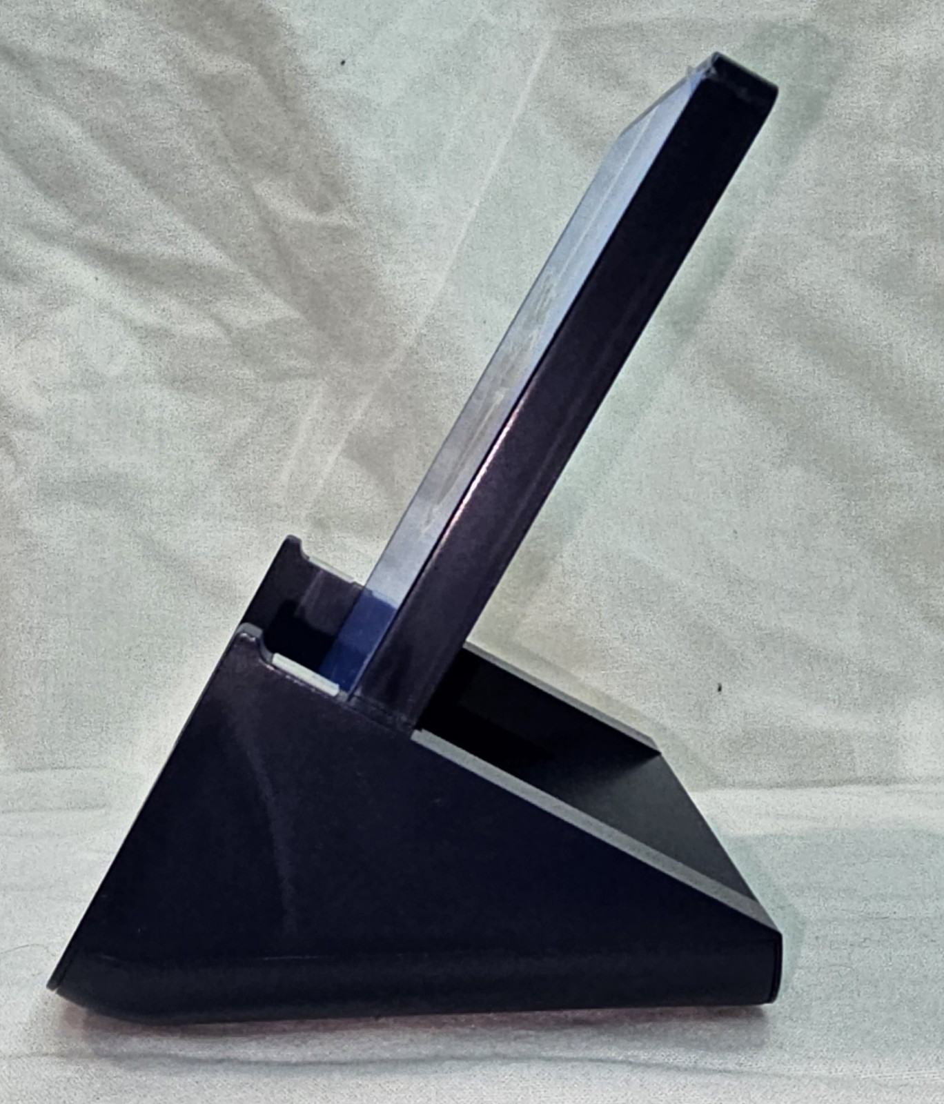 NFL Cell Phone Wireless Charging Stand WCP4, Tennessee Titans 5W 7.5W 10W TN