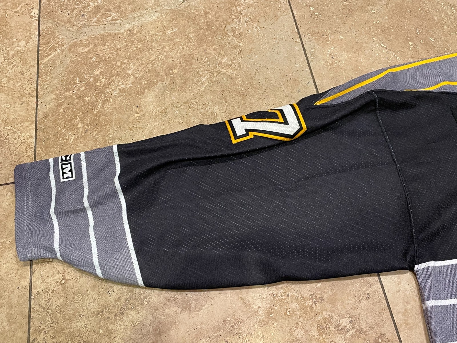 CCM Pittsburgh Penguins Robo Pen Gradient ANDREW FERENCE #7 Jersey Size XL NHL