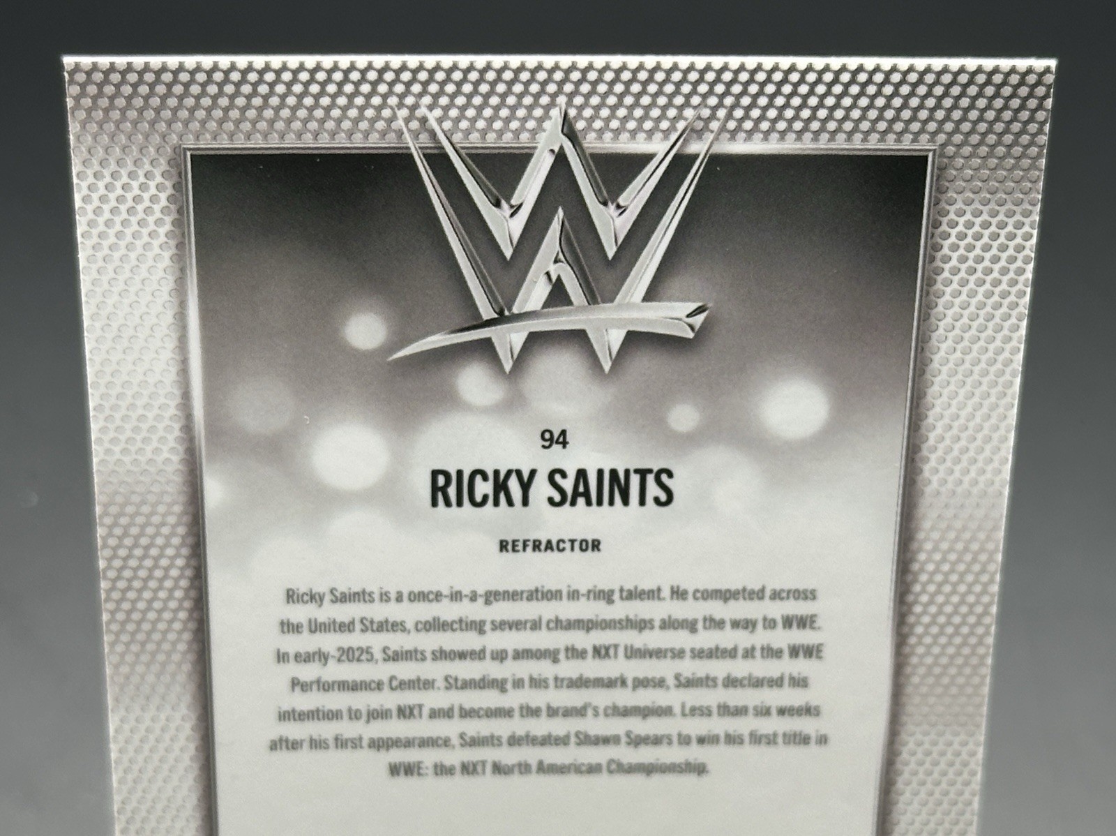 2026 Topps Chrome WWE #94 Ricky Saints – Diamond Plate Refactor