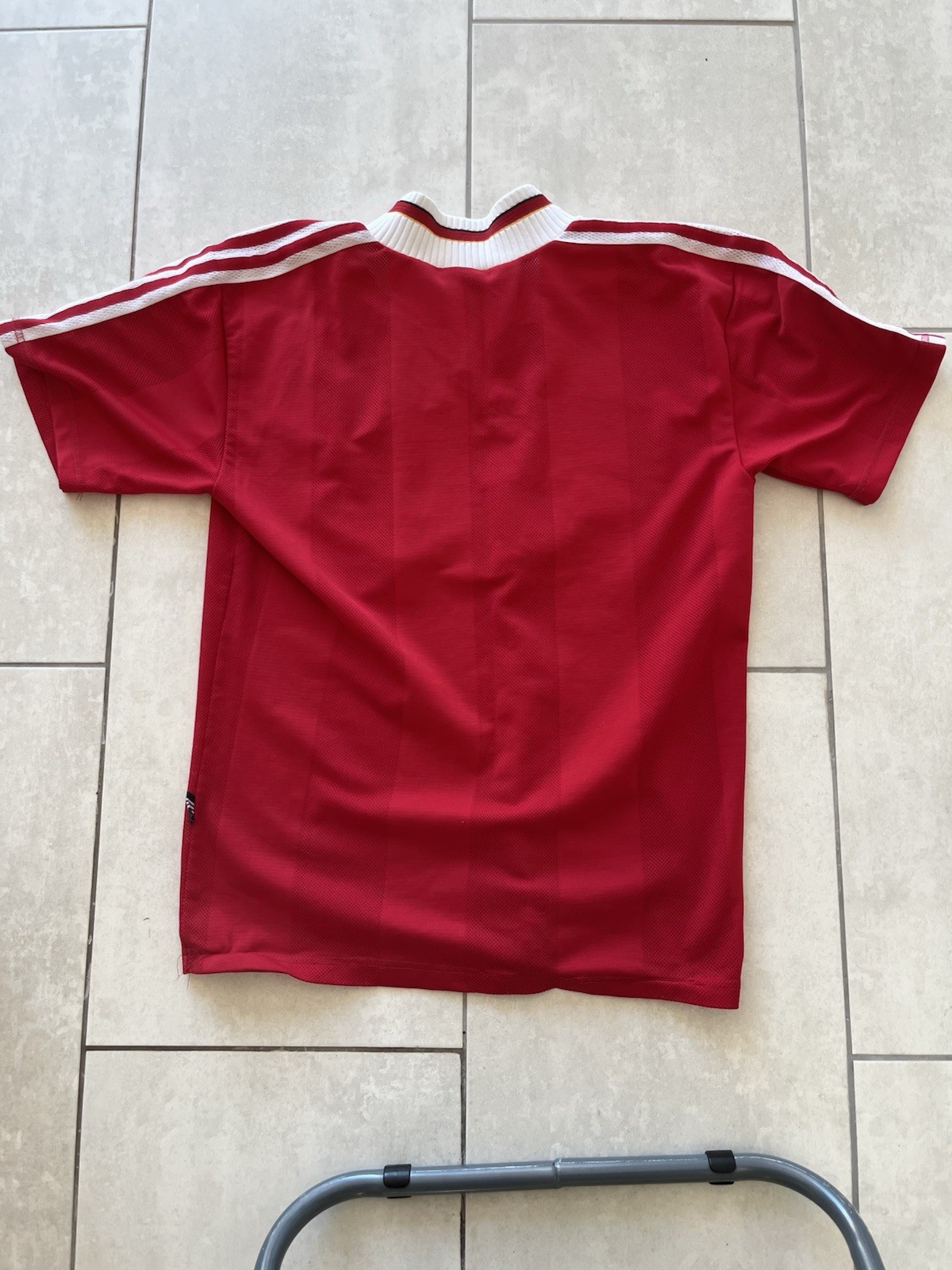 Liverpool 1995/1996 Home Shirt – Size S