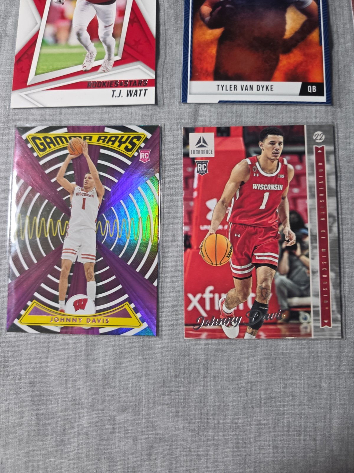 University Of Wisconsin Basketball & Football Trading Card Lot Of 12