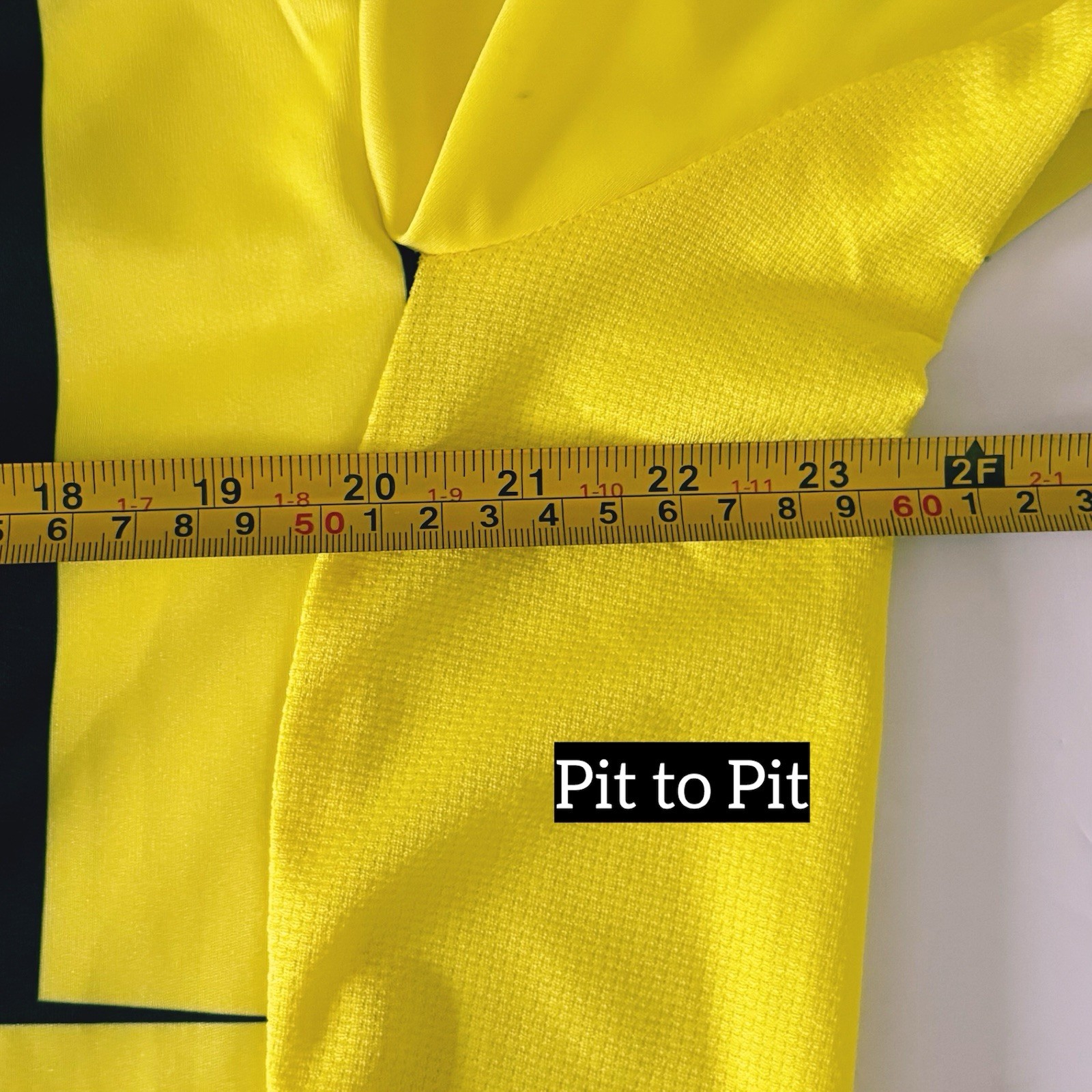 Puma Borussia Dortmund BVB Robert Lewandowski #9 Soccer Jersey Men’s Large