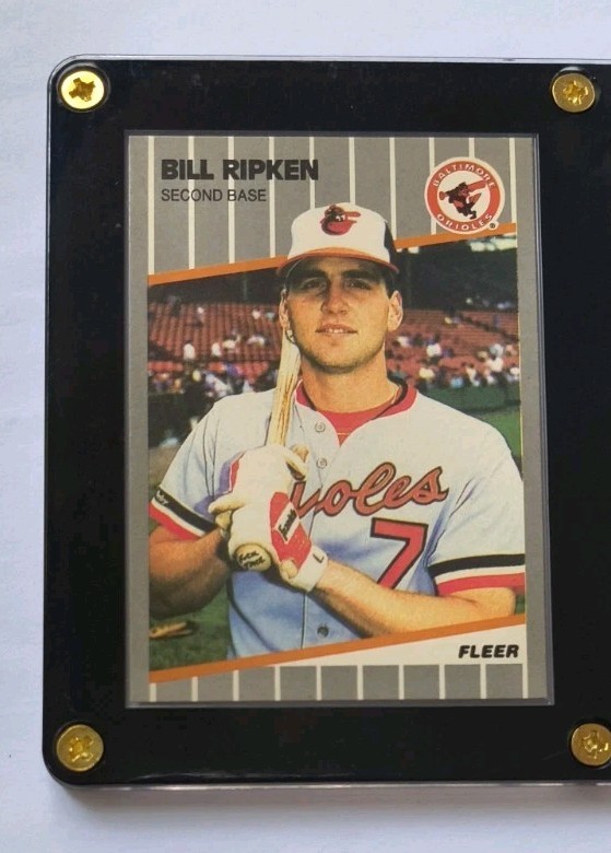 1989 Fleer #616 Bill Ripken FF Error Set w/ The Mystery Card Version & Black Box