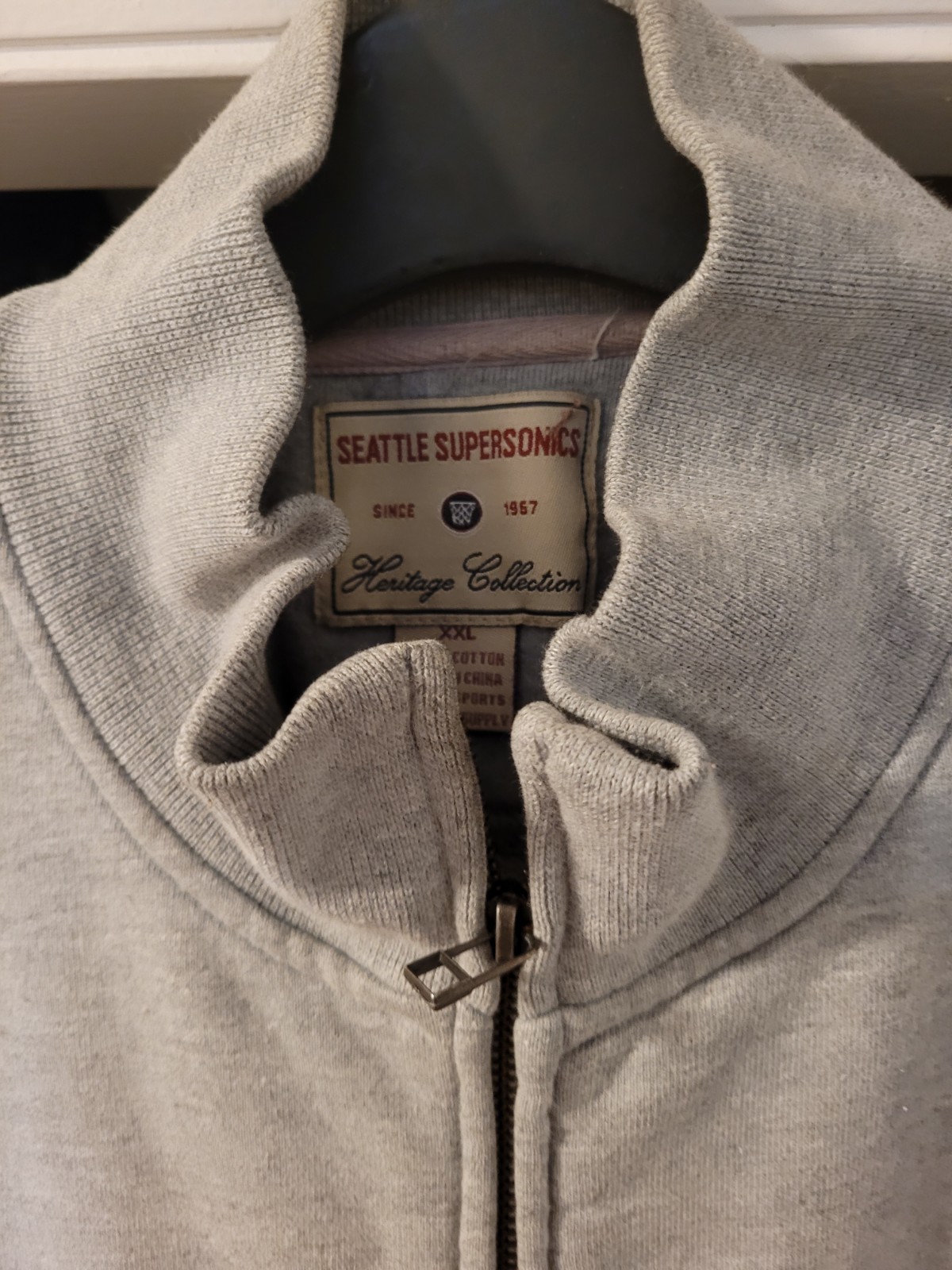 RARE Vintage Seattle SuperSonics ’67 HERITAGE COLLECTION Unique Full Zip Jacket