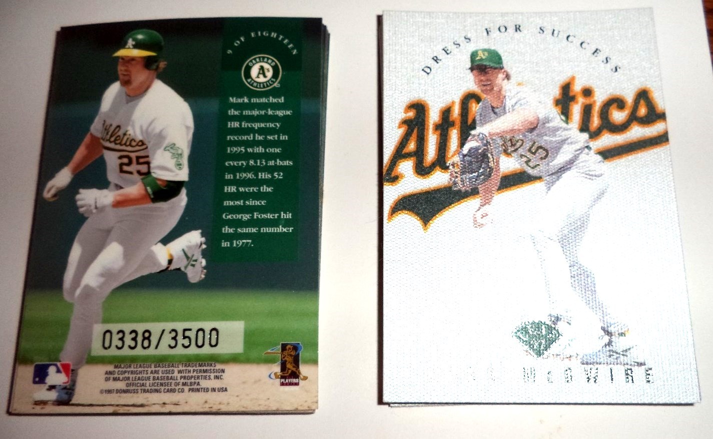 1997 LEAF dress 4 success MARK MCGWIRE serial numbered INSERT CARD( #’d /3500)