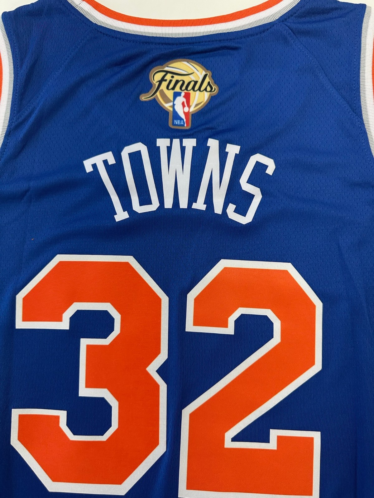 Karl Anthony Towns New York Knicks NBA Finals Icon Edition Size M Jersey