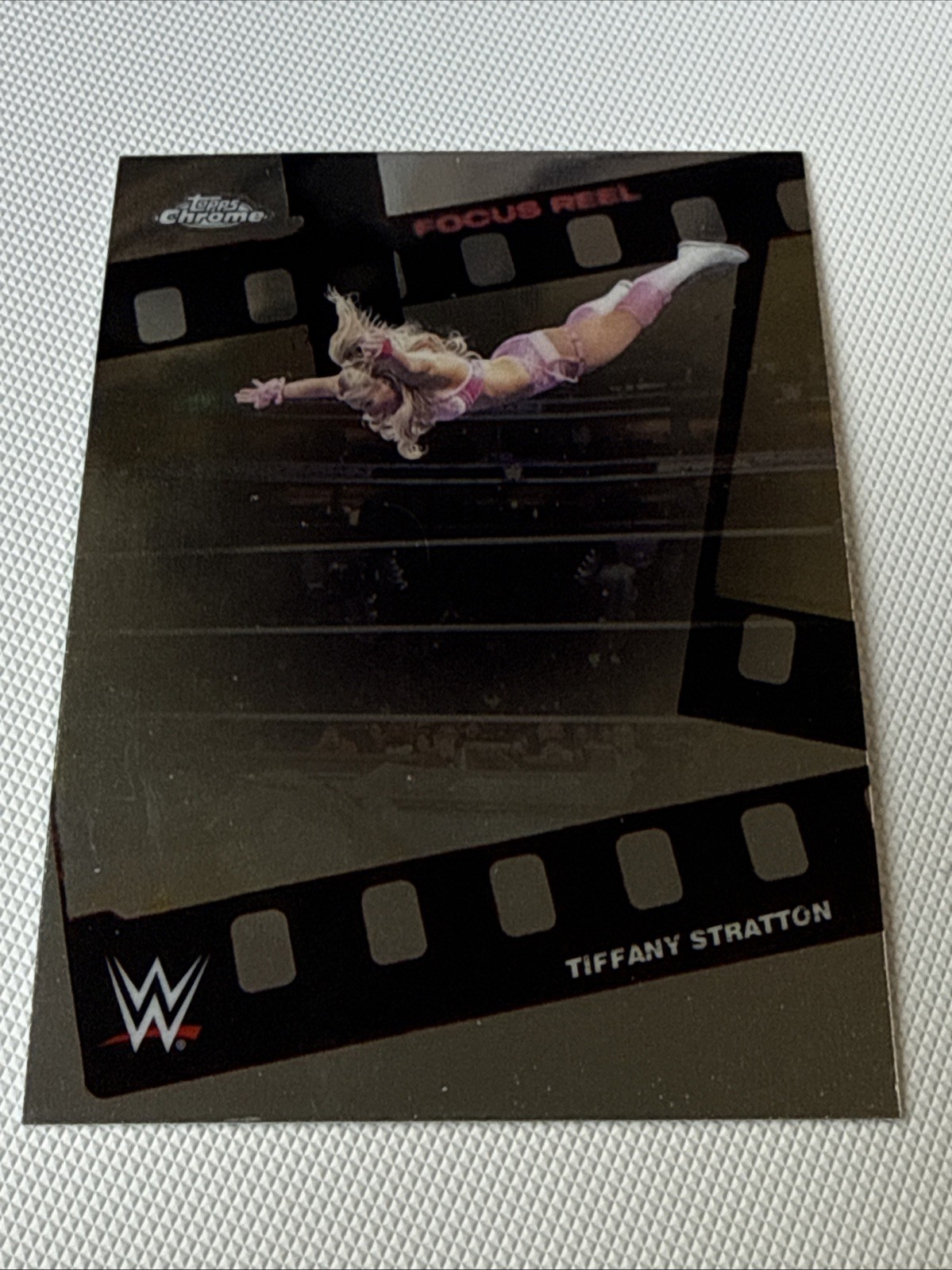 FOCUS REEL 2026 Topps Chrome WWE Wrestling Cards You Pick/Choose! READ*