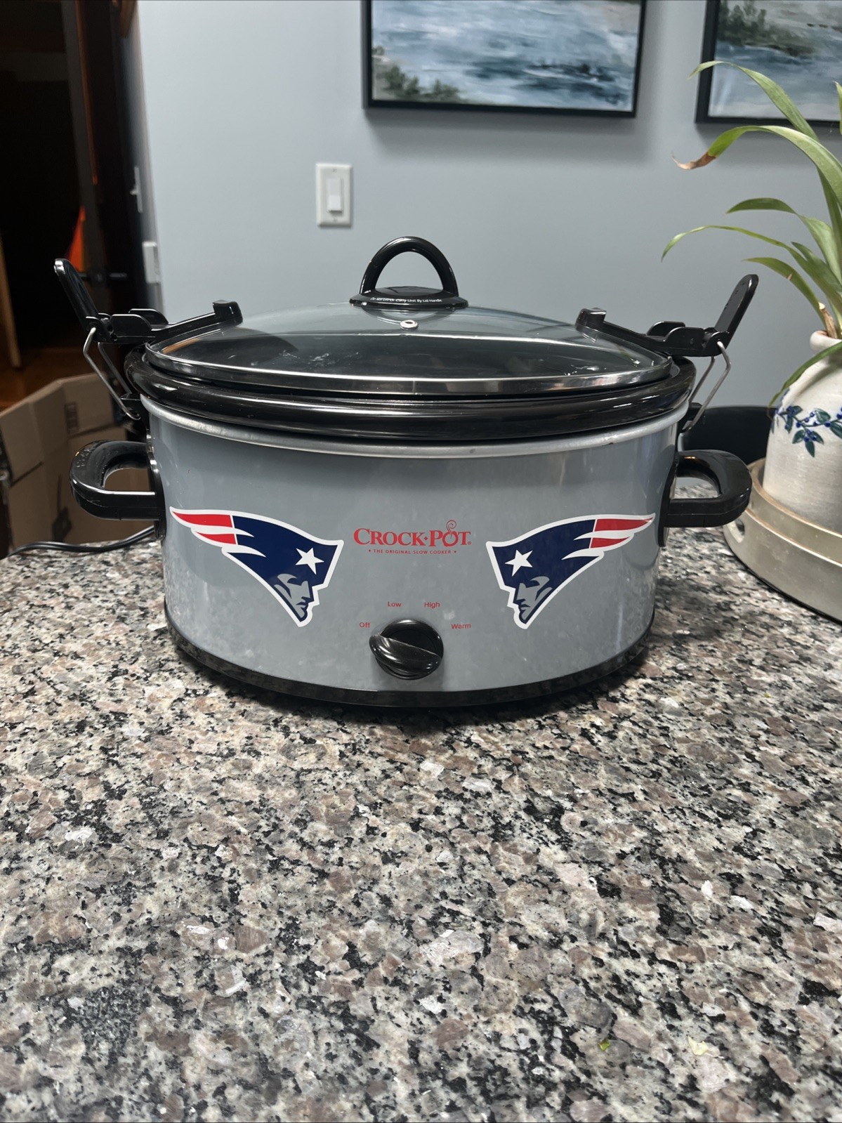 NEW ENGLAND Patriots CROCK-POT Slow Cooker 6 Qt. Locking Lid EUC