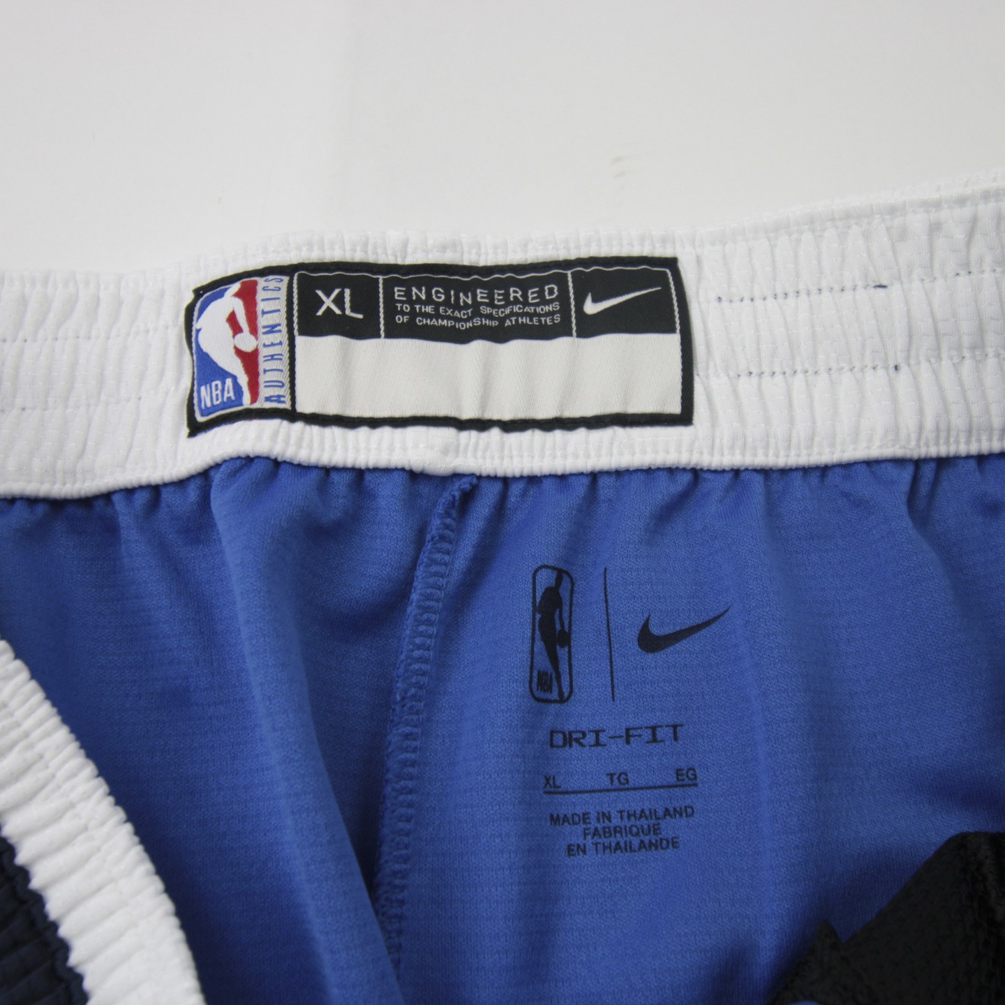 Dallas Mavericks Nike NBA Authentics Practice Shorts Men’s Blue Used XL