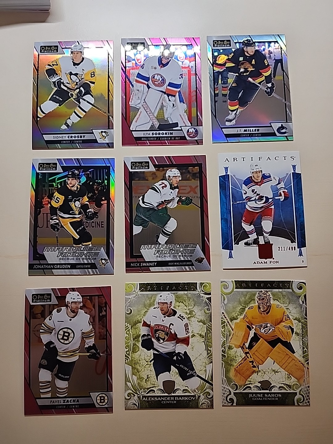 25 Card Hockey Lot w/ Rookies, Stars, Inserts, Base-Pick Your TEAM – GREAT GIFT!
