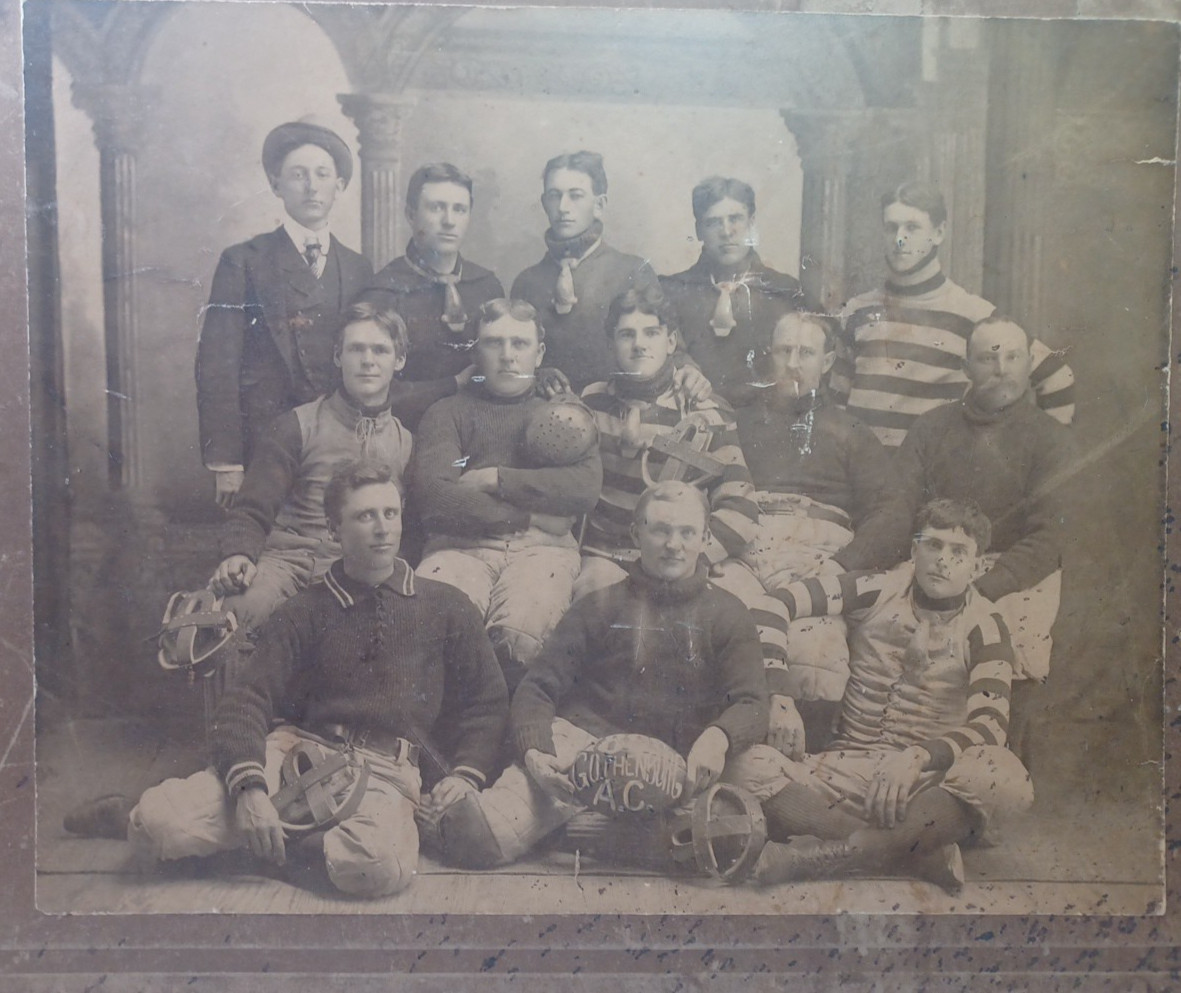1899 Cabinet Card Swedish Gothenburg Football Team Photo 16″ x 18 1/2″ JRRGS3