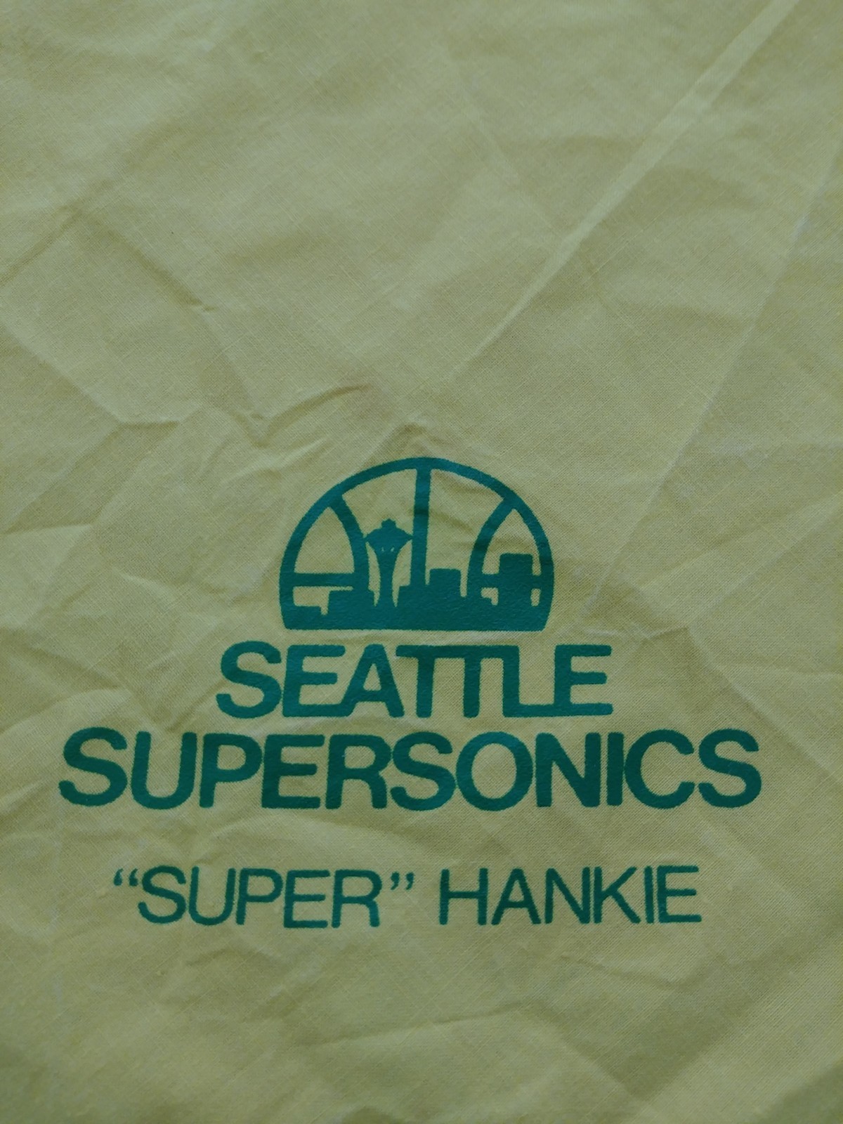 Vintage Seattle Superwonics “Super Hankie” KYYX Handkerchief 11-1/2″ x 10-1/2″