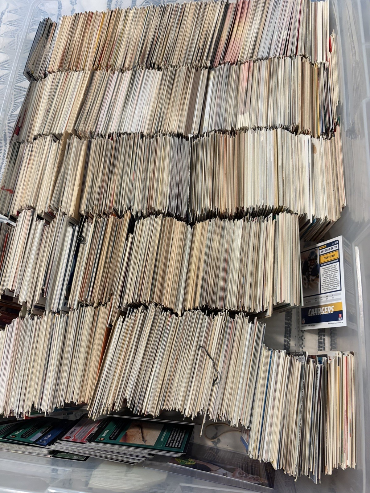 🔥 3000+ Lot Cards-MLB, NFL, NBA-Inserts, Rookies, Autos, Base & More 🔥