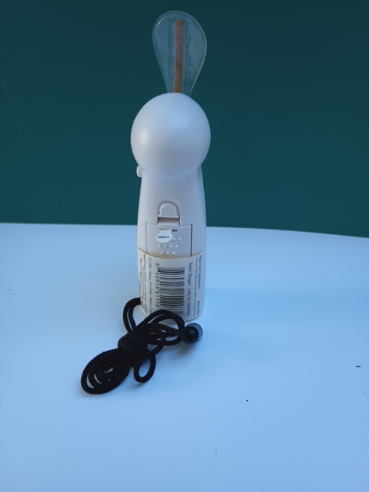 New York Yankees MLB Light Up Message Fan Personal Battery Powered Nomostang