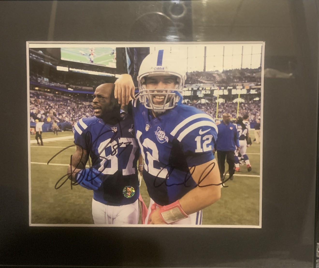 ANDREW LUCK / REGGIE WAYNE DUAL SIGNED 8X10 PHOTO INDIANAPOLIS COLTS