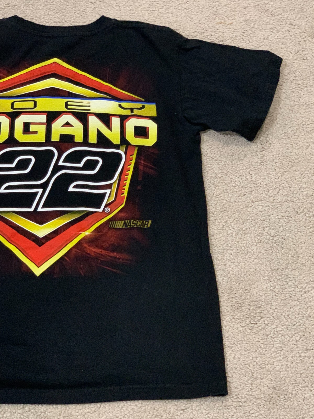 Team Penske Joey Logano Nascar Double sided Graphic T-Shirt Men’s Size Small #22