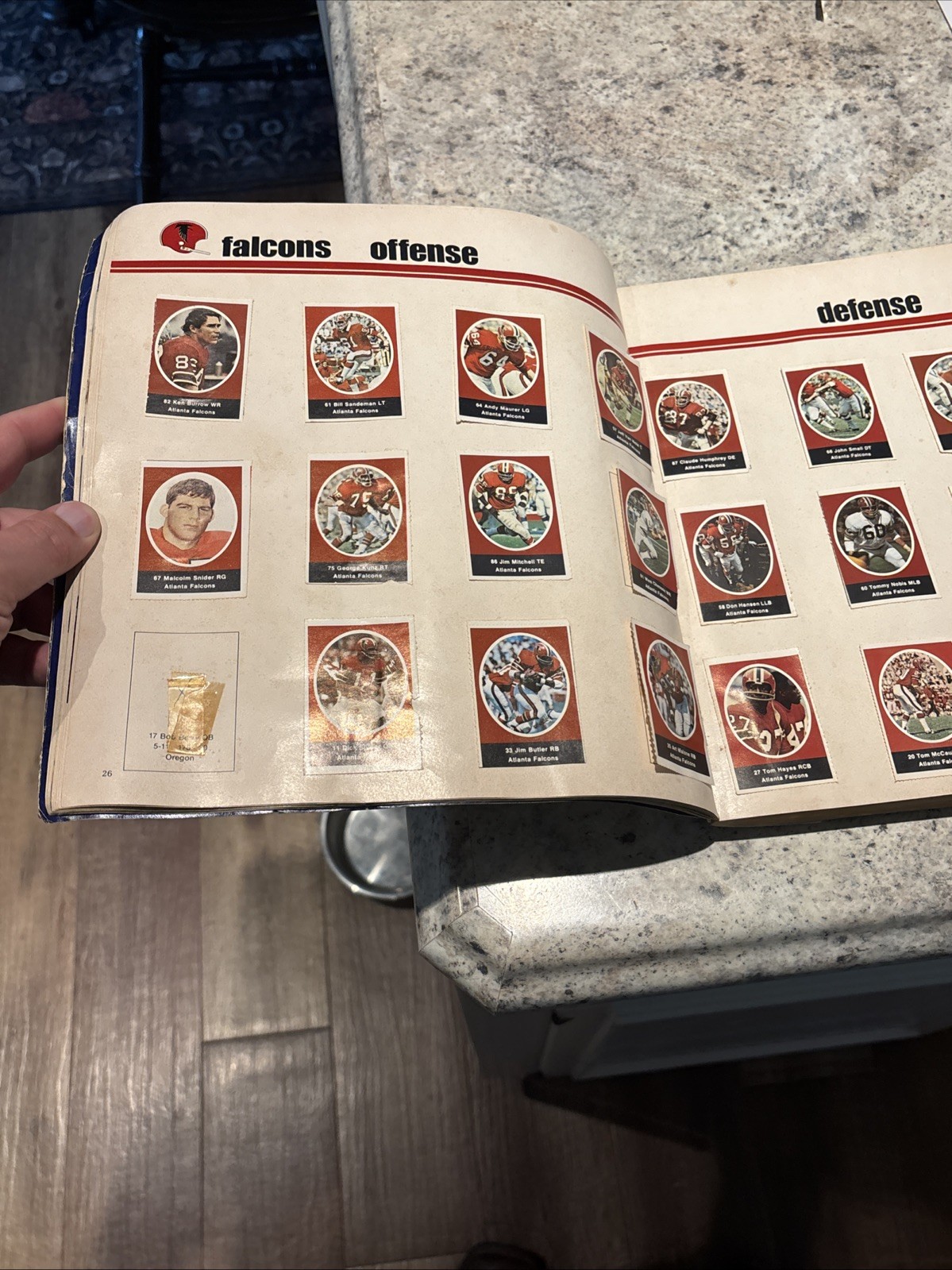 Vintage 1972 NFL Action ’72 Sunoco 56 Page Stamp Album Football Book