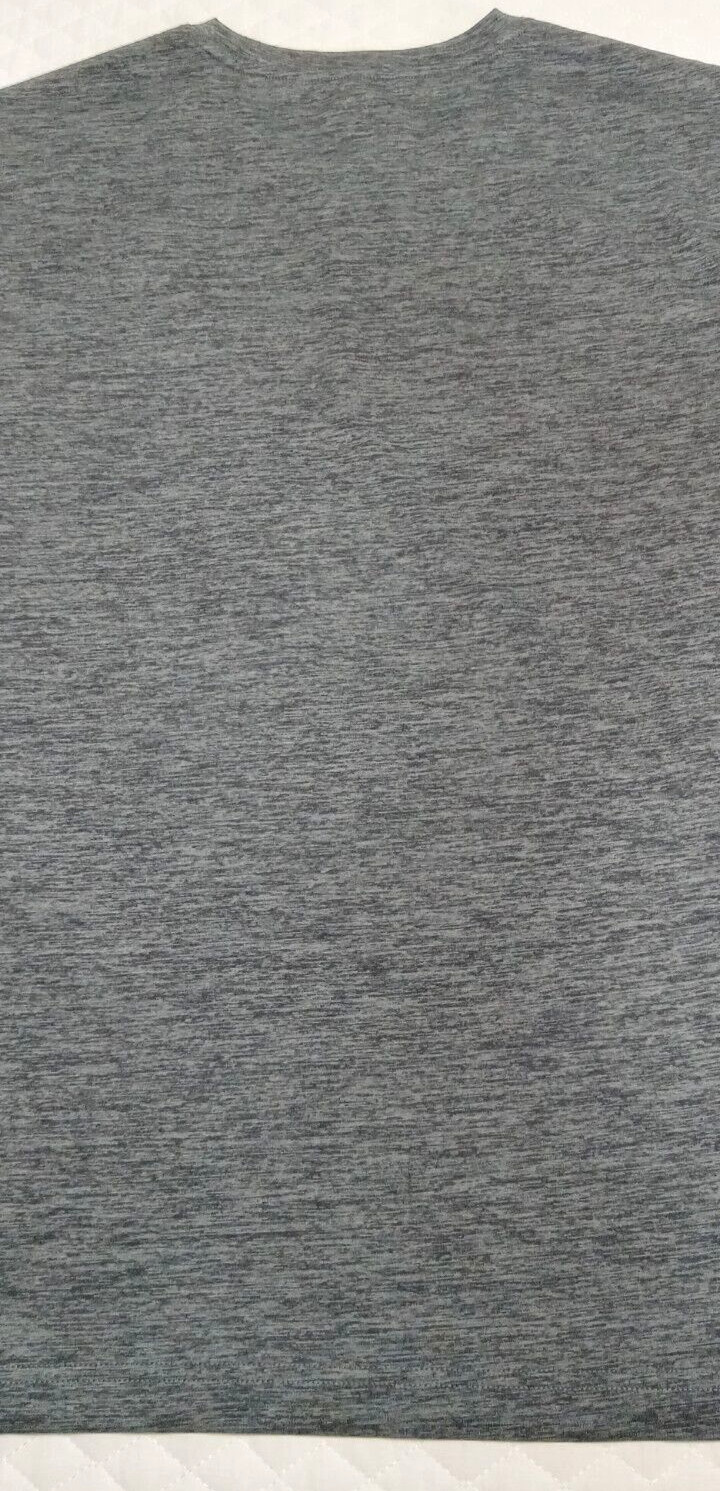 NWT Majestic Cool Base Philadelphia Eagles Men’s Large T-Shirt Dark Heather Gray
