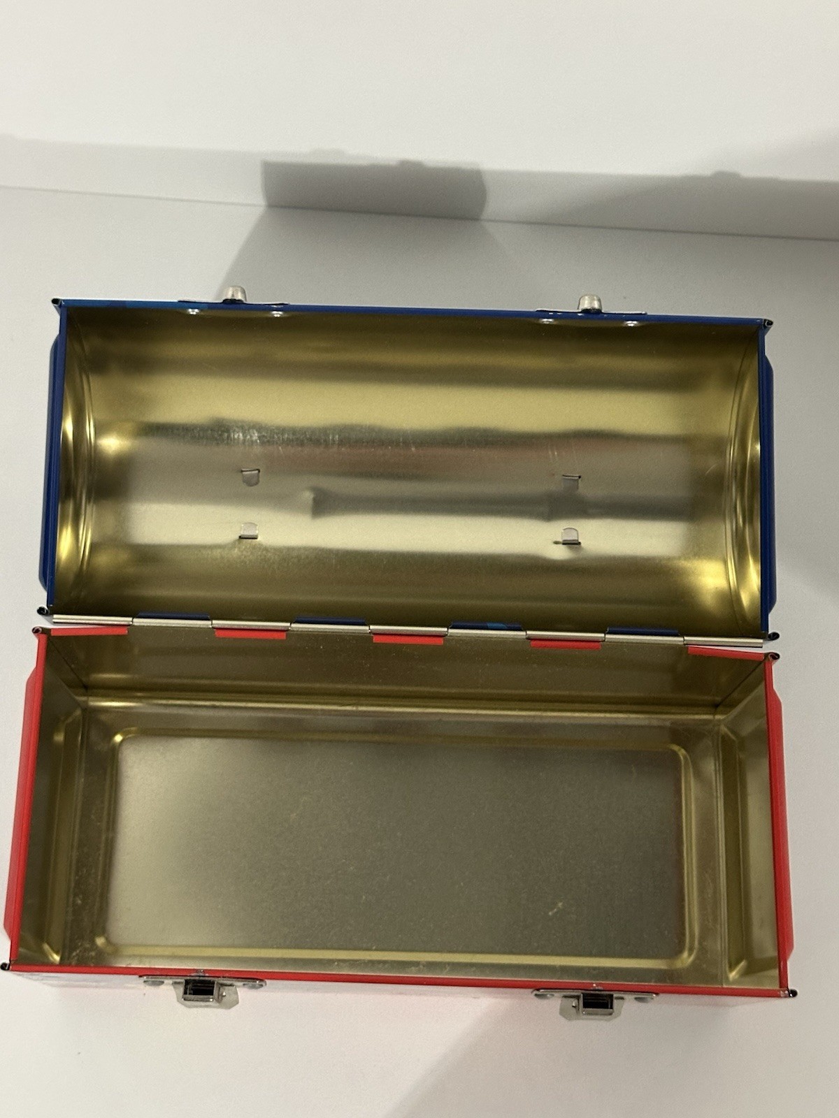 Jeff Gordon #24 NASCAR Tin Lunch Box – DuPont Racing Collectible Storage Box
