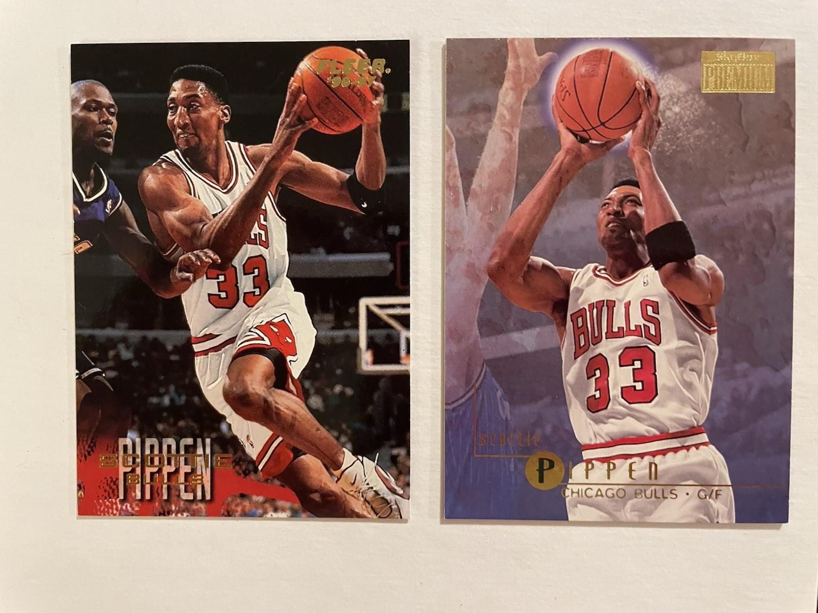 Scottie Pippen 20 Card Lot, Various Years and Sets, Inserts and Base, Bulls HOF