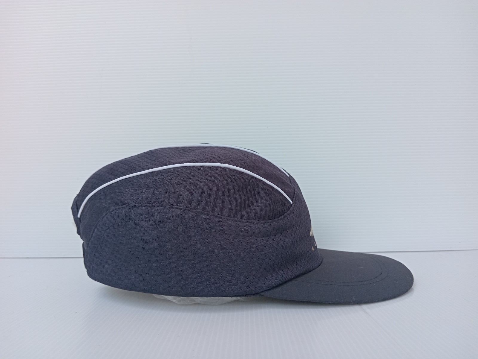LOT 2 Pcs Vintage Andre Agassi Nike Cap Hat White – Black Mesh Tennis Swoosh