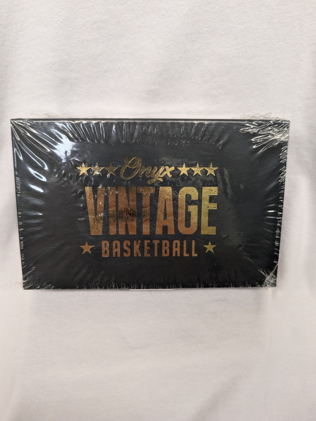 2021-22 Onyx Vintage Basketball Hobby Box – Factory Sealed 2 On-card Autographs