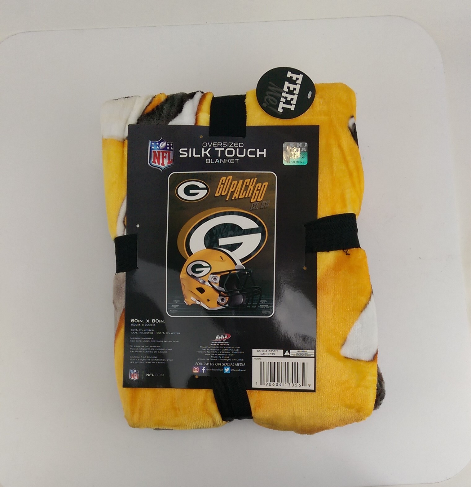 Official Licensed NFL Bedding Queen Size Blanket 60 x 80 in Green Bay Packers