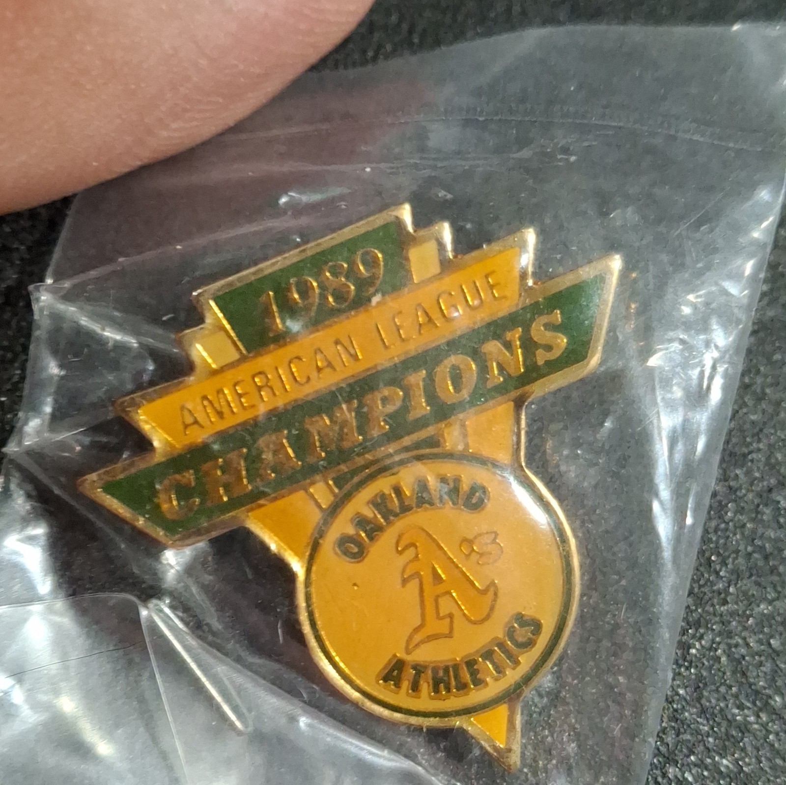 1989 Oakland Athletics American League Champions Pin Gold/Green MLB Baseball