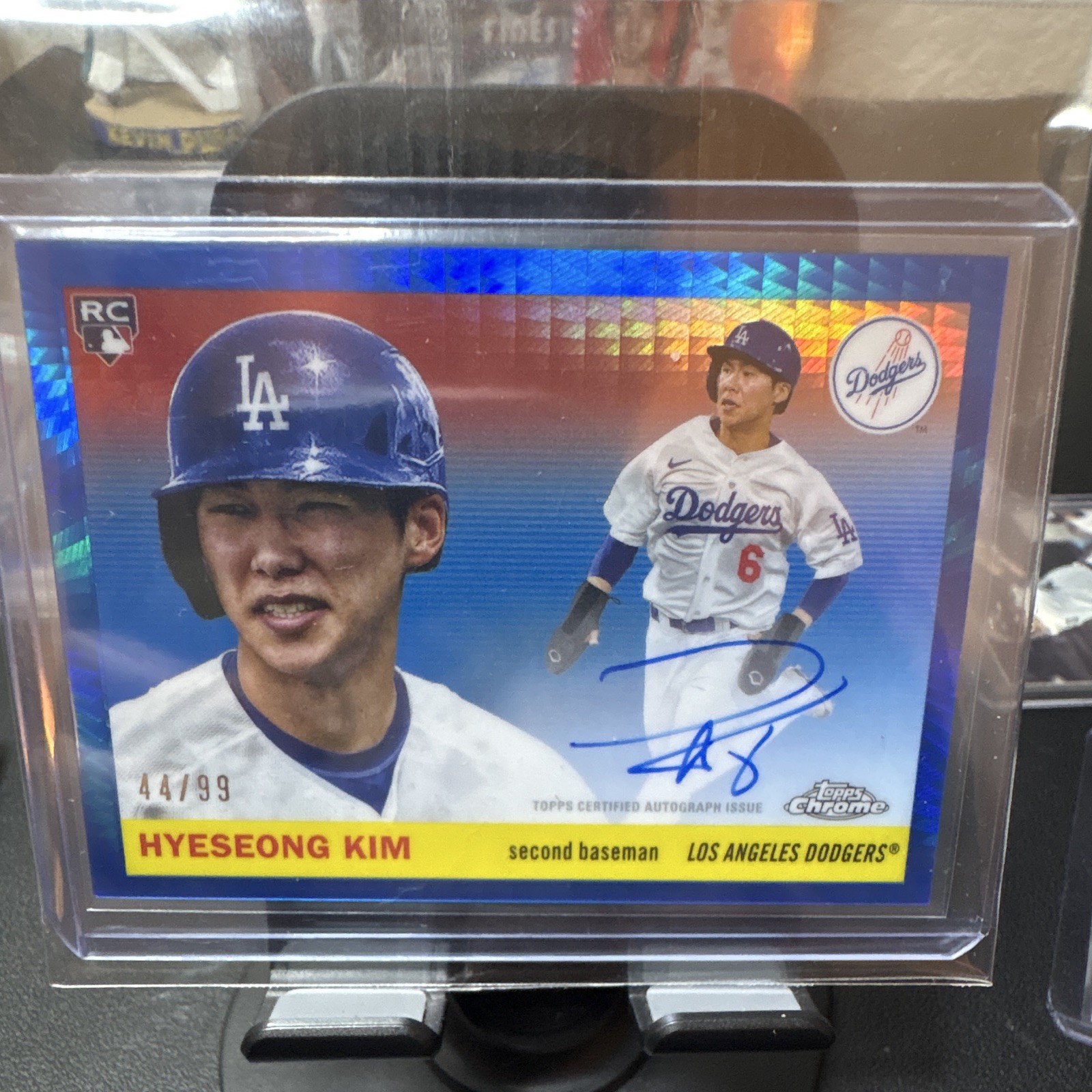 Topps 2025 Chrome Platinum Hyeseong Kim RC Auto BLUE PRISM REFRACTOR /99 CPA-HK
