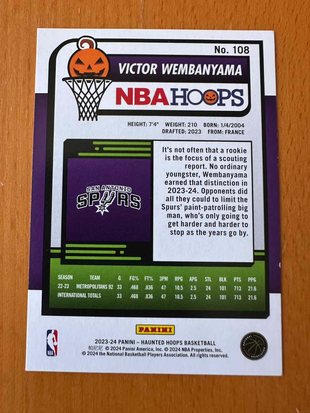 2023-24 NBA Haunted Hoops #108 Victor Wembanyama Rookie Orange Spurs NM-MINT