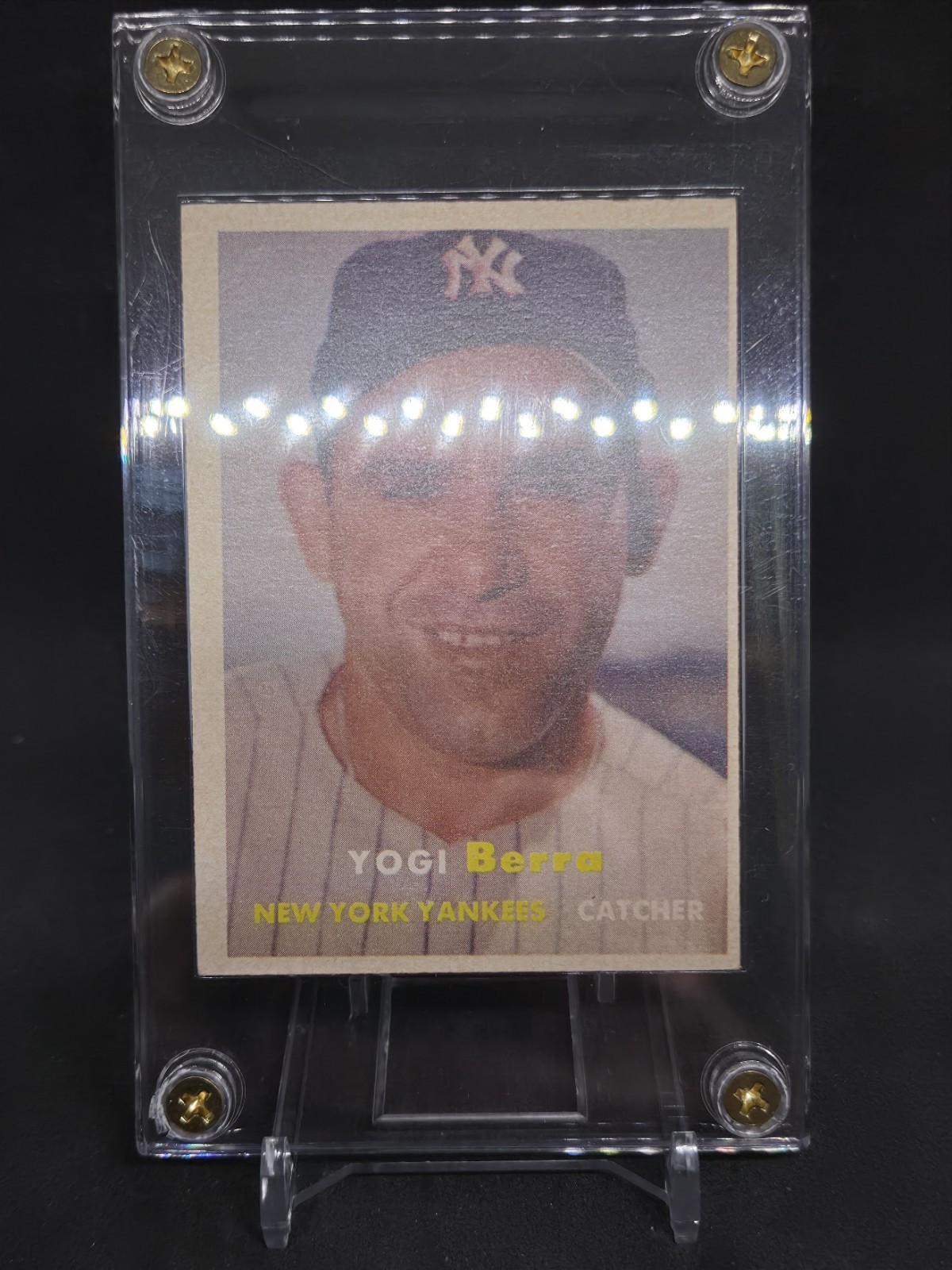 1957 Topps Set-Break #2 Yogi Berra EX-EXMINT Vintage Beauty! ⚾️🔥🔥