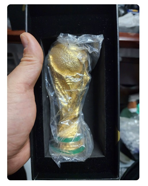 FIFA 2014 Brazil World Cup Trophy Replica 15CM 2KG Official Rare Collectible